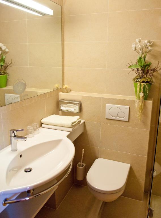 Hotel Garni Entstrasser Кицбюел Стая снимка