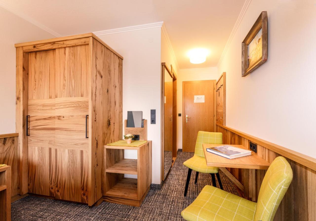Hotel Garni Entstrasser Кицбюел Екстериор снимка